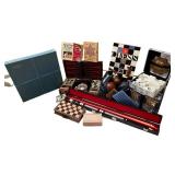 Vintage Board Games, Poker, Chess, and Game Accessories Vintage Board Games, Poker, Chess, and Game Accessories