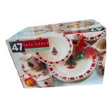 Holiday Homecoming 47-Piece Stoneware Dining Set in Box Holiday Homecoming 47-Piece Stoneware Dining Set in Box