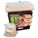 FoodSaver V850 Vacuum Sealer with Bags, Rolls, and Accessories FoodSaver V850 Vacuum Sealer with Bags, Rolls, and Accessories