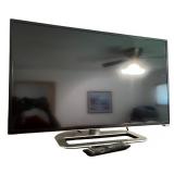 Vizio Flat Screen Television with Stand and Remote Vizio Flat Screen Television with Stand and Remote
