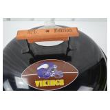 Weber NFL Edition Minnesota Vikings Charcoal Grill Weber NFL Edition Minnesota Vikings Charcoal Grill