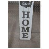 Home Decor Lot - Home Sweet Home and Patriotic Welcome Signs Home Decor Lot - Home Sweet Home and Patriotic Welcome Signs