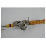 2 Vintage Casting Rods with Reels - Heddon Pal #6756 and Unbranded 2 Vintage Casting Rods with Reels - Heddon Pal #6756 and Unbranded