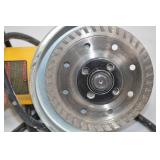 DeWalt DWE4011 4-1/2 in Angle Grinder 7A with Box DeWalt DWE4011 4-1/2 in Angle Grinder 7A with Box
