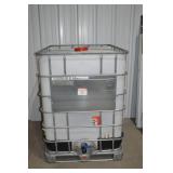 Uline H-4420 330 Gallon IBC Tote Tank Uline H-4420 330 Gallon IBC Tote Tank