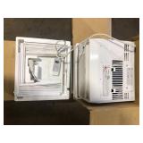 Vissani 6,000 BTU 115-Volt Window Air Conditioner for 250 sq. ft. Rooms with Remote in White    Customer Returns See Pictures Vissani 6,000 BTU 115-Volt Window Air Conditioner for 250 sq. ft. Rooms with Remote in White    Customer Returns See Pictures
