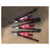 Lot of 2-Piece Garden Tool Set (Lopper and Pruning Shears)    Customer Returns See Pictures Lot of 2-Piece Garden Tool Set (Lopper and Pruning Shears)    Customer Returns See Pictures
