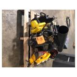 Lot of Assorted Lawn Care Tools Various Models and Conditions   Customer Returns See Pictures Lot of Assorted Lawn Care Tools Various Models and Conditions   Customer Returns See Pictures