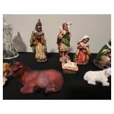 Nativity Scene Figurine Collection with Angels and Animals
