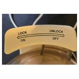 Osterizer 16 Speed Blender and Sunbeam Oskar Food Processor with Parts