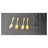 Decorative Home Decor Collection with Quilt Runner, Glass Bowl, Wall Art, and More