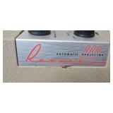 Revere Model P-888 Automatic Slide Projector with Case