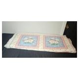Floral Quilt with Coordinating Pillow Shams