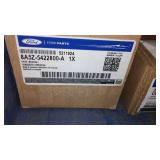 Bezel 2013-2019 Ford,Multi-Piece Lot Bezel 2013-2019 Ford,Multi-Piece Lot