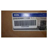 Moulding - Windshield 2018-2019 Ford Fle,Includes Extras Moulding - Windshield 2018-2019 Ford Fle,Includes Extras
