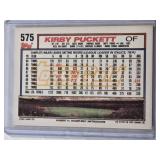 Kirby Puckett 1992 Topps Gold #575 - Minnesota Twins Baseball Card Kirby Puckett 1992 Topps Gold #575 - Minnesota Twins Baseball Card