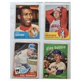 Lot of 15 Vintage Baseball Cards Mostly from the 60 Lot of 15 Vintage Baseball Cards Mostly from the 60