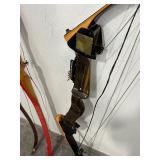 Vintage Compound Bow and Recurve Bows Vintage Compound Bow and Recurve Bows