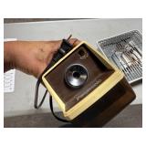ELECTRIC COOKTOP AND ELECTRIC PENCIL SHARPENER. ELECTRIC COOKTOP AND ELECTRIC PENCIL SHARPENER.