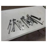 VARIOUS HAND TOOLS VARIOUS HAND TOOLS