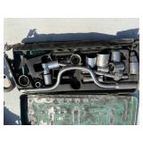 SOCKET SET AND COME ALONG SOCKET SET AND COME ALONG