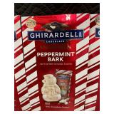 IN 5 - Ghirardelli Snowmen Peppermint Bark, 4 Boxes (5.7 oz each, exp 04/30/2025) IN 5 - Ghirardelli Snowmen Peppermint Bark, 4 Boxes (5.7 oz each, exp 04/30/2025)