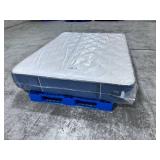 Stearns & Foster Studio Collection Medium Firm Queen Mattress — NO RESERVE