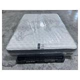 Beautyrest Black "Calista" Extra Firm Queen Mattress — NO RESERVE