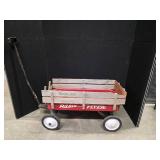 Radio-Flyer wagon