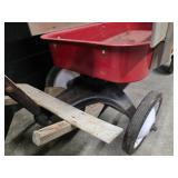 Radio-Flyer wagon