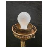 Lamp/ no shade