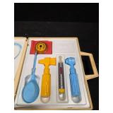 1977 FISHER-PRICE Medical Kit