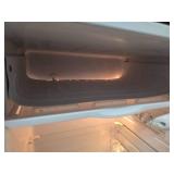 Igloo refrigerator, model FR326M-D-BLACK