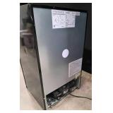 Igloo refrigerator, model FR326M-D-BLACK