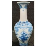 Chinese Blue and White porcelain vase