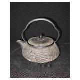 Black cast-Iron Japanese Tea Kettle