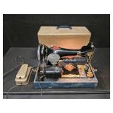 Vintage Deluxe Precision Sewing Machine with light and Carry-case