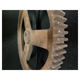 Antique, Cast Iron, round floor grates (4) and Gears (2)