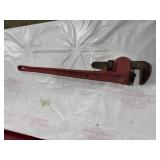 36â Heavy Duty Pipe Wrench 36â Heavy Duty Pipe Wrench