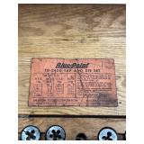 Blue Point TD-2400 Tap and Die Set in Wooden Case Blue Point TD-2400 Tap and Die Set in Wooden Case