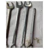 Professional Combination Wrenches by 4C, Sizes 7/16 to 15/16 Professional Combination Wrenches by 4C, Sizes 7/16 to 15/16