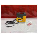 Arrow Fastener ETFX50 Electric Staple Gun with Case and Instructions Arrow Fastener ETFX50 Electric Staple Gun with Case and Instructions