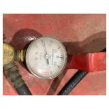 NAPA 10 Gallon Portable Air Tank with Pressure Gauge NAPA 10 Gallon Portable Air Tank with Pressure Gauge