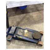 NAPA Professional Lifting Equipment Hydraulic Floor Jack NAPA Professional Lifting Equipment Hydraulic Floor Jack