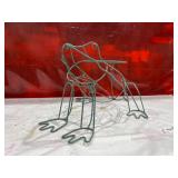 Metal Frog Plant Holder in Wireframe Design Metal Frog Plant Holder in Wireframe Design