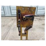 Yellow Engine Stand with Rotating Mount and Metal Casters Yellow Engine Stand with Rotating Mount and Metal Casters