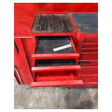 Snap-on Red Tool Chest with Drawers and Cabinet Snap-on Red Tool Chest with Drawers and Cabinet