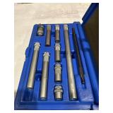 Central Tools Inc. Inside Micrometer Tubular Type Set with Case Central Tools Inc. Inside Micrometer Tubular Type Set with Case