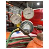 Oxygen and Acetylene Welding Tank Set with Regulators and Cart Oxygen and Acetylene Welding Tank Set with Regulators and Cart