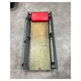 Wooden Mechanics Creeper with Red Headrest and Metal Frame Wooden Mechanics Creeper with Red Headrest and Metal Frame